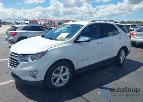 2018 Chevrolet Equinox Premier z USA, uszkodzony, nr VIN 3GNAXMEV1JL342452